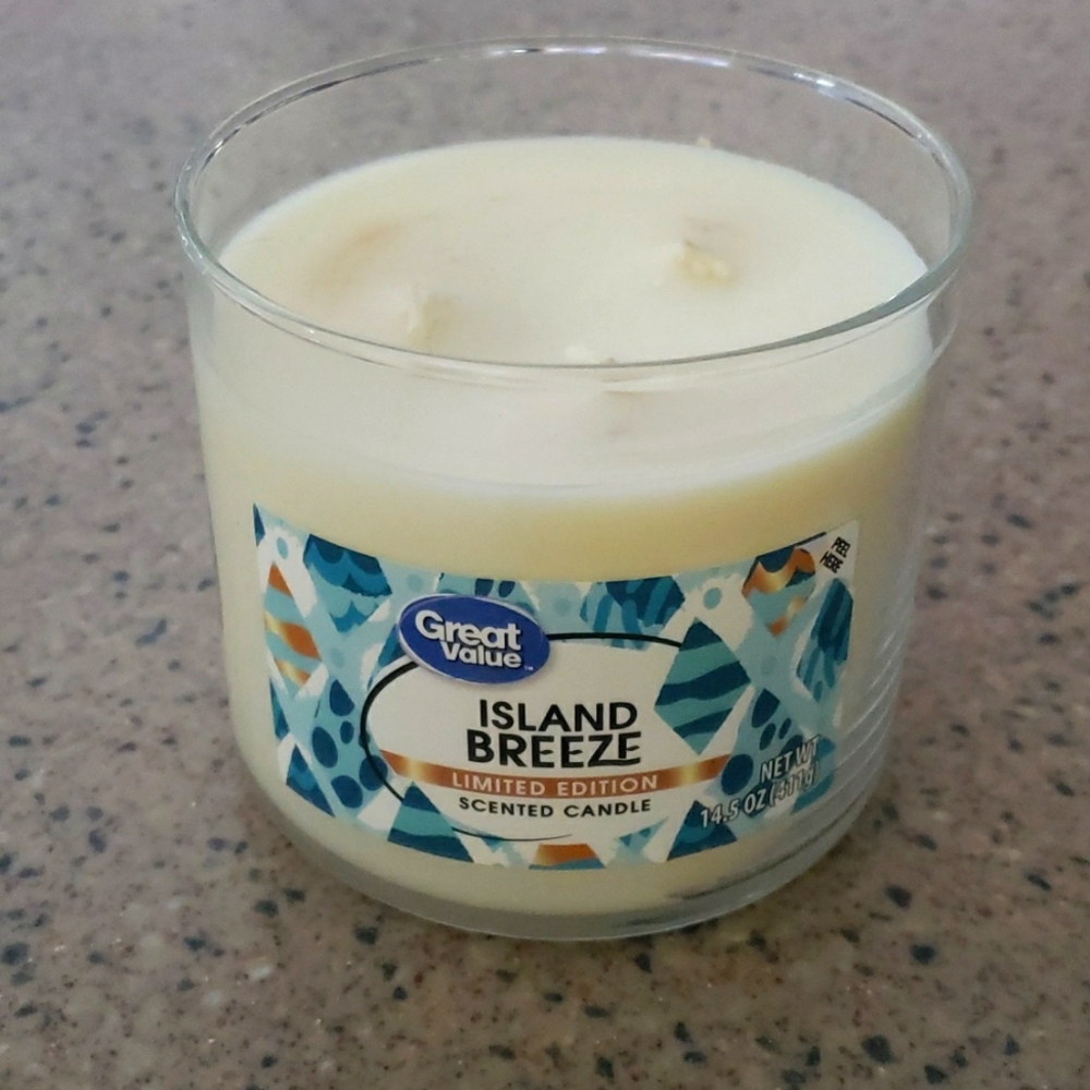 NWT Great Value 3-Wick Island Breeze Candle